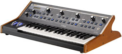 Plus d'infos sur Minimoog Little Phatty� StageII de Moog